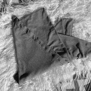 lululemon athletica Black and Gray Striped Scarf